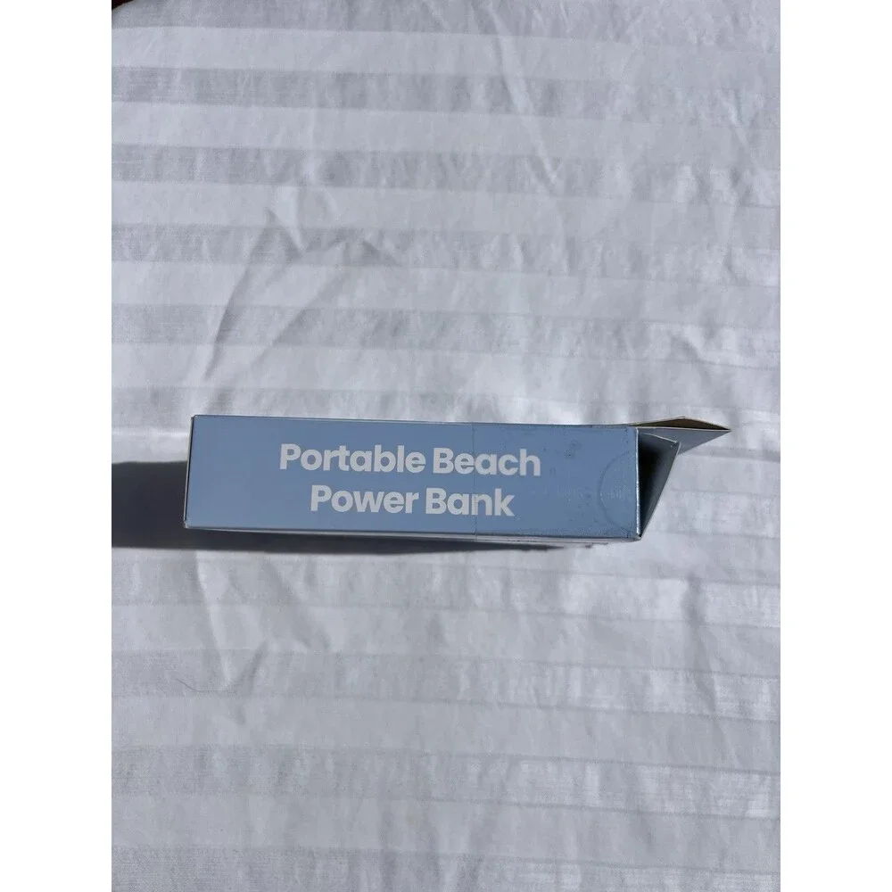 Portable Beach Power Bank 6000 mAh Battery With Led Indicator Water Resistant